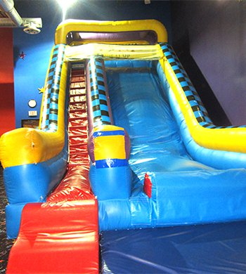 Inflatables at Pump It Up Urbandale