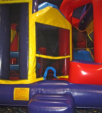 Inflatables at Pump It Up